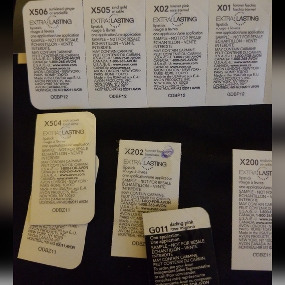 Extra lasting lipstick samples 18 - Picture 2 of 7